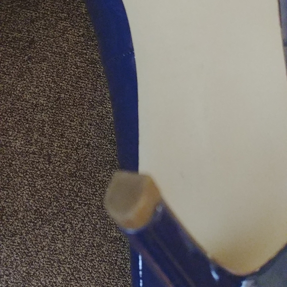 MADELINE, Size 8, Navy heels - Picture 10 of 12